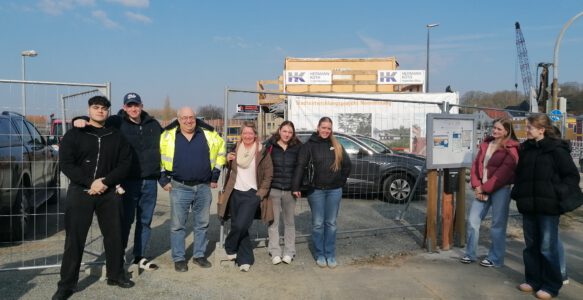 Exkursion des Geographieprofils 11c zur Baustelle der Nooröffnung
