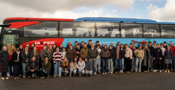 Exkursion in den Hamburger Containerhafen – „Tour der Giganten“