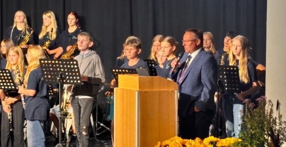 Herzlich willkommen an der Peter-Ustinov-Schule!