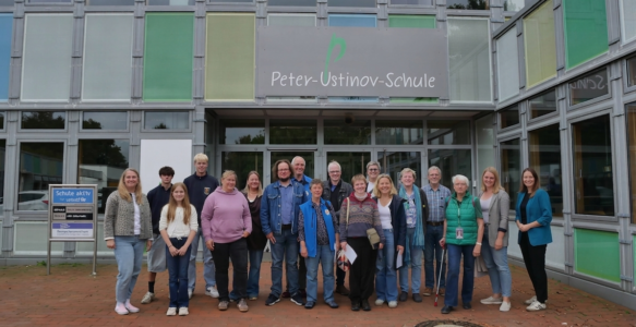 Spannende Einblicke bei „Ehrenamt macht Schule“ an der Peter Ustinov Schule