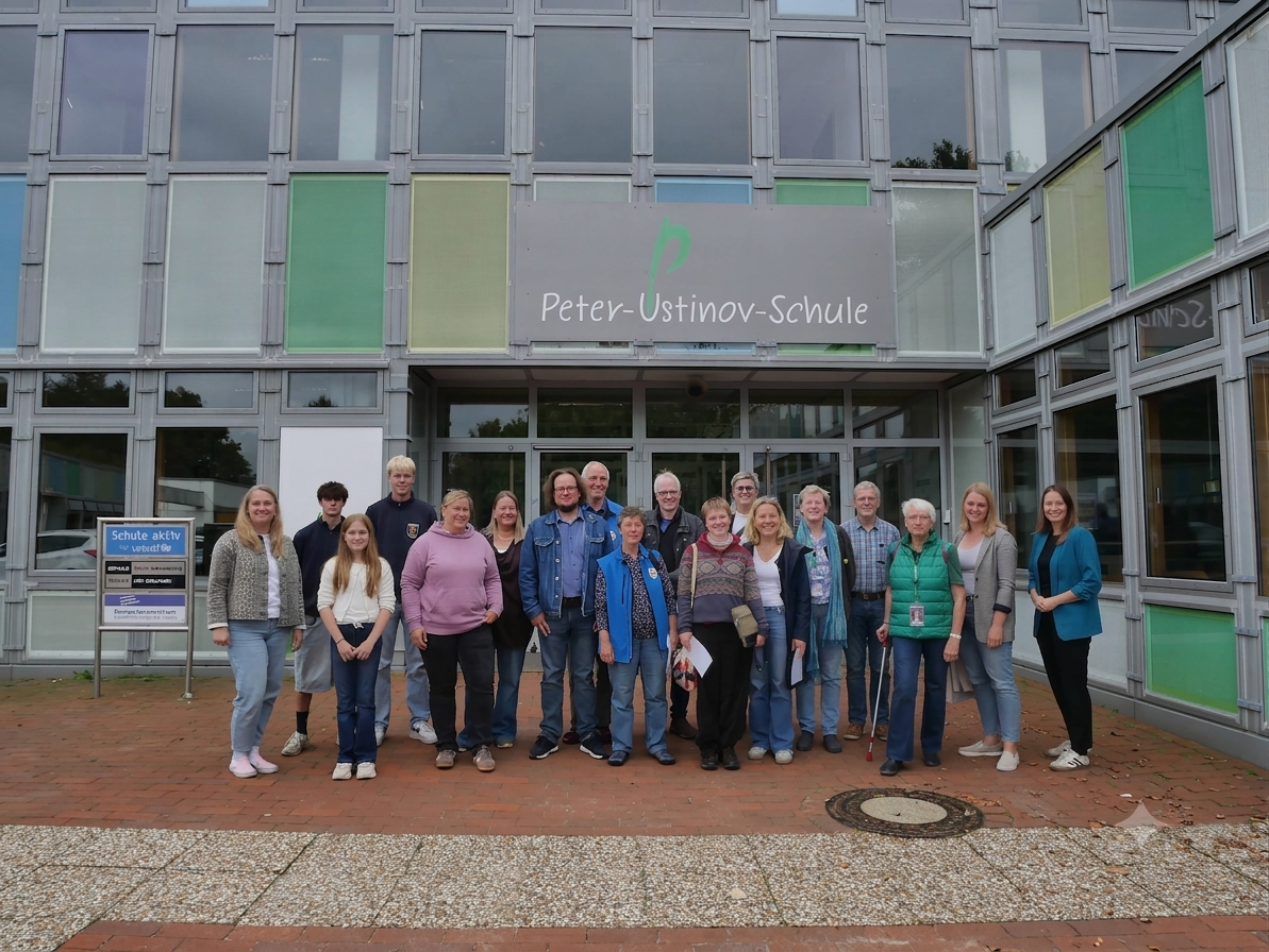 Spannende Einblicke bei „Ehrenamt macht Schule“ an der Peter Ustinov Schule